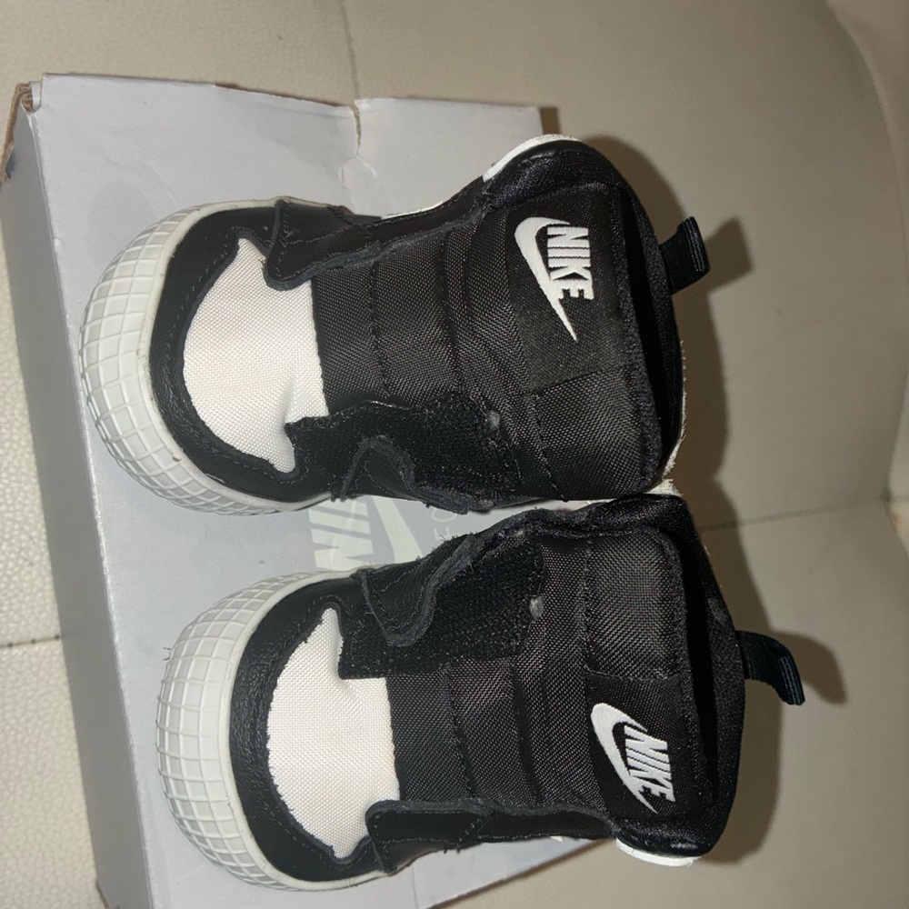 Nike Kids Black and White Sneakers